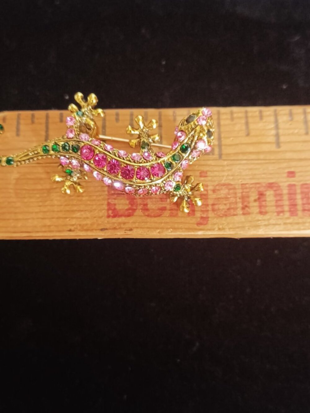 Colorful Gold Tone Rhinestone Lizard - Picture 3 of 4